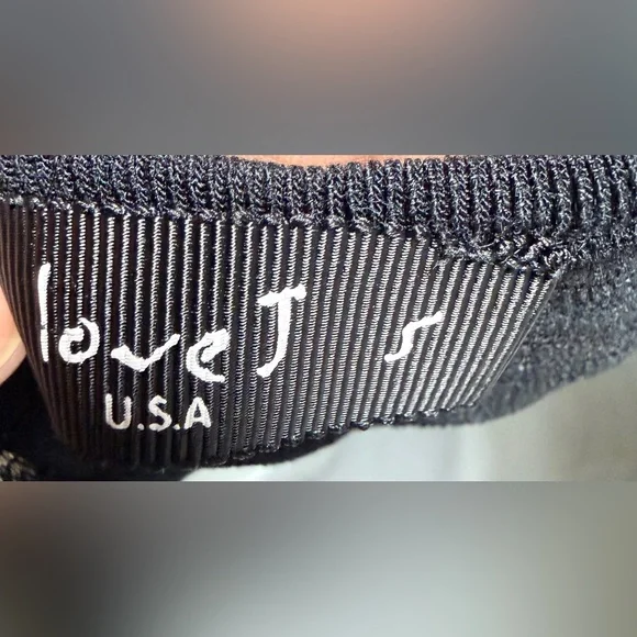 love J Black Tank Top with White Skull Lace Embroidery - Picture 4 of 4